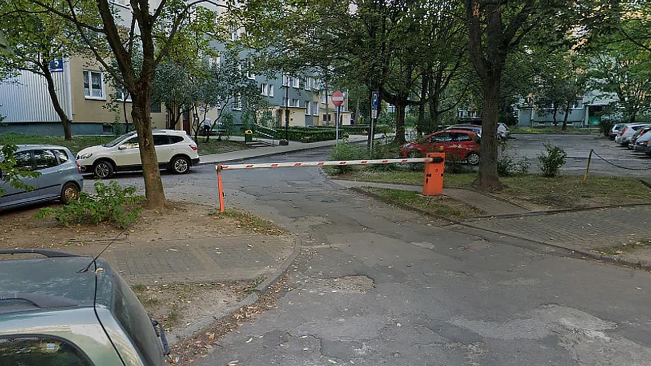 Jak otworzyć szlaban na osiedlu - proste metody i awaryjne rozwiązania